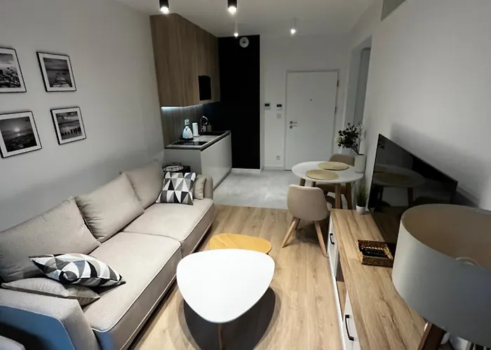 Shellter By The Sea *